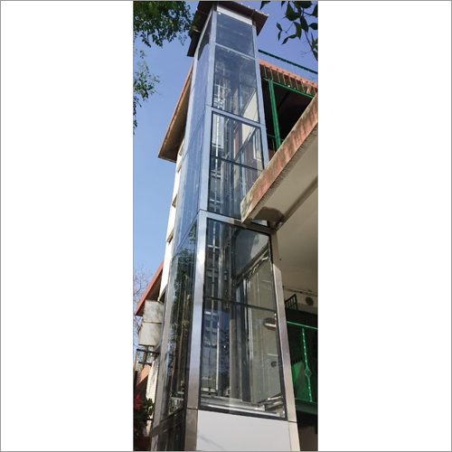 External Plain Glass Lift Structure