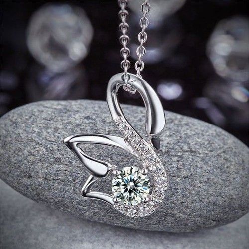 Round Stylish Real Diamond Pendant