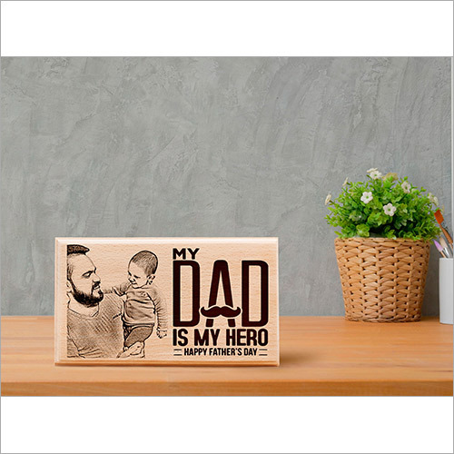 Fathers Day Wooden Personalized Photo Frame Gift For Dear Daddy (7x4 inches)