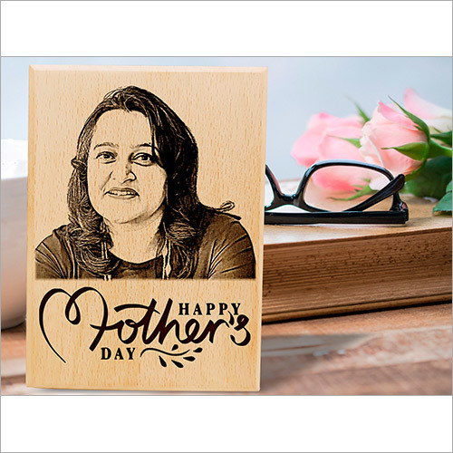 Mother's Day Customized Engraved Wooden Photo Plaque for Mom or Mummy (5 x 4 in)