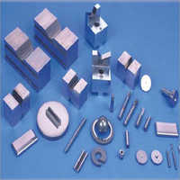 Tungsten Carbide Wear Parts - Customized Sizes, Polished Silver Finish | Industrial And Commercial Applications, V-blocks And Blades