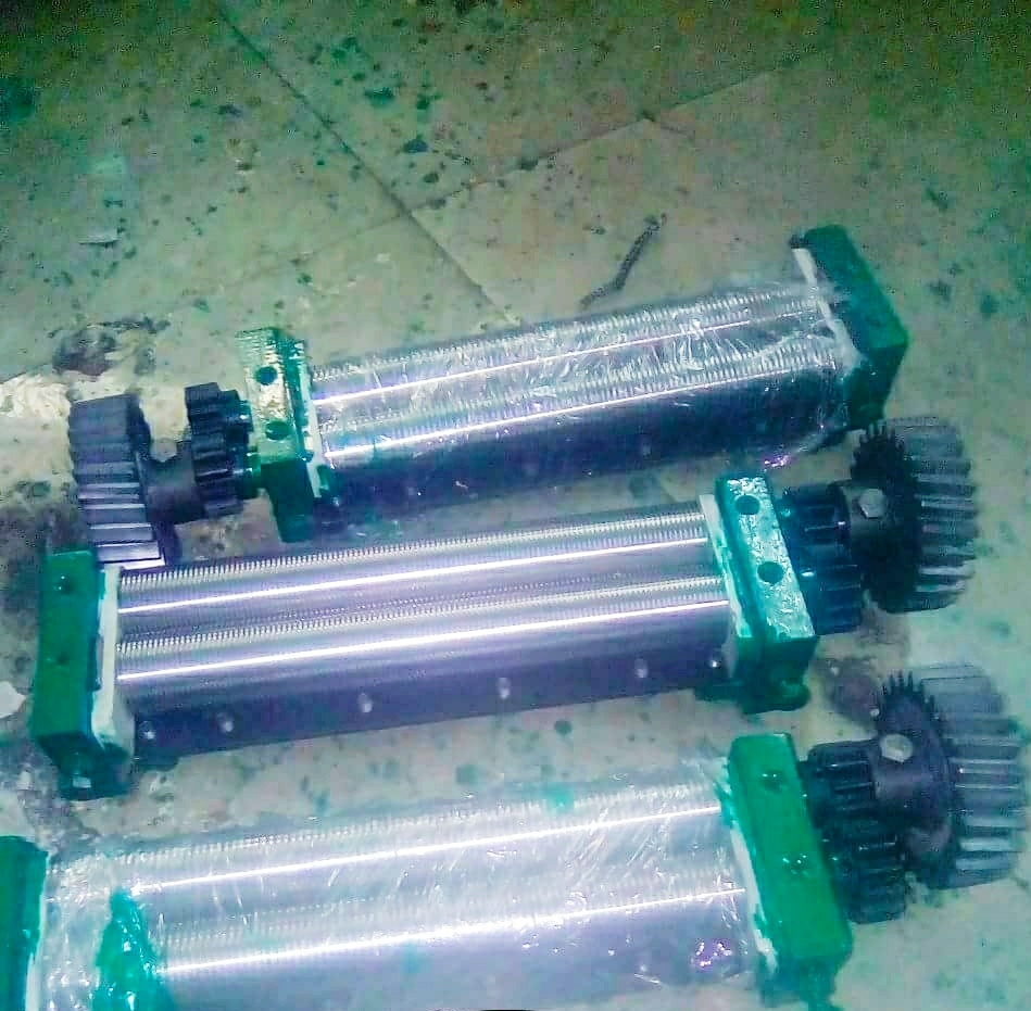 Semi Automatic Noodles Making Machine