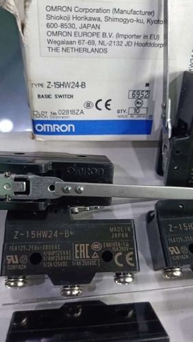 OMRON Z-15HW24-B