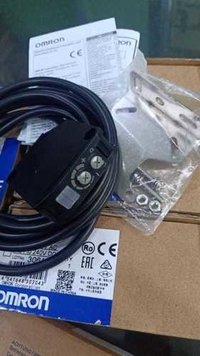 OMRON E3JK-DR11