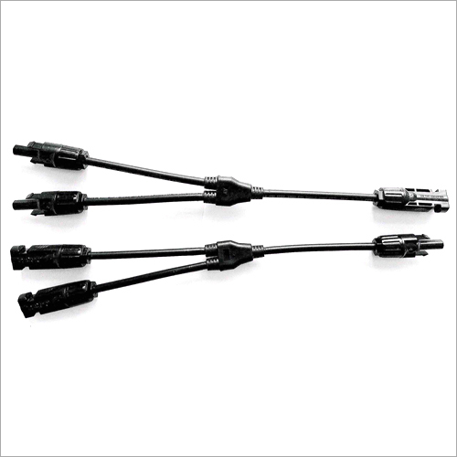 MC4 Y Solar Connector - PPO Material, Voltage 1000V, Current 10-30A, IP67 Protection | Black Color, Wire Size 4-6mm, UV and Rain Resistant