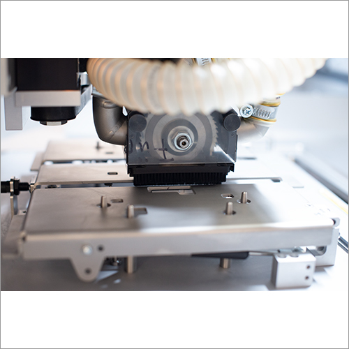 Divisio 2100 Stufenbrste PCB Router Machine