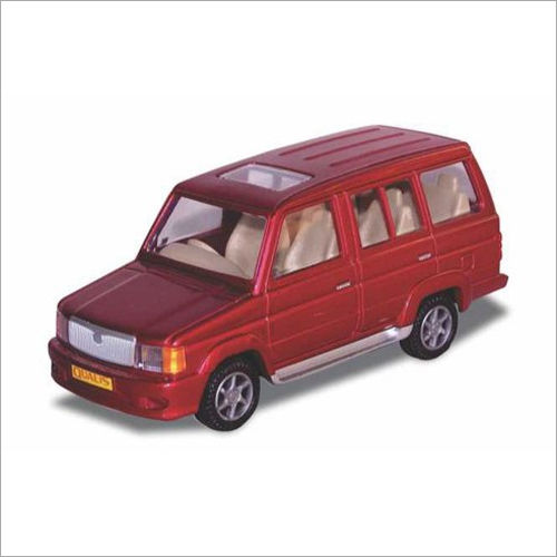 Centy Toy Car Qualis - Color: Red