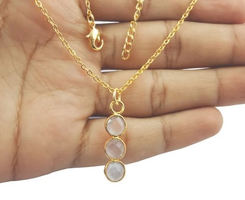 Rose Quartz Three टुकड़ा Bezel Necklace Crystal Quartz Necklace October Birthstone Gemstone Pendant 18 inch Long Necklace