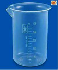 3 Plastic Beakers