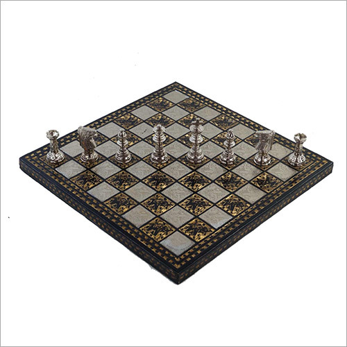 Brass Metal French Lardy Design Luxury Chess Pieces And Board Combo Set In Shiny Sillver And Black Color