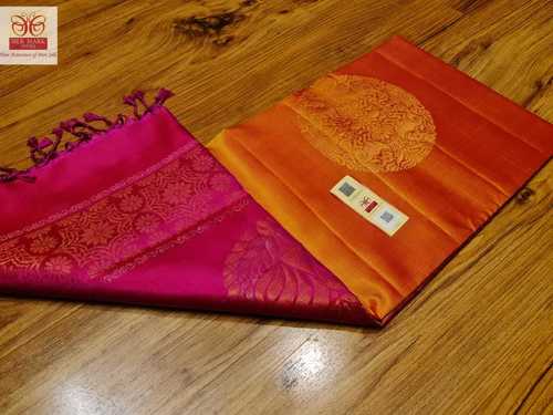 pure handloom silk saree with big butta.