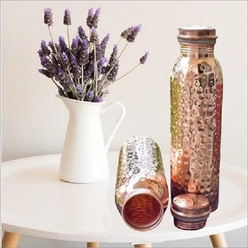 Copper Water Bottle - Premium Quality 750ml , Eco-Friendly Design, Antimicrobial Properties, Stylish and Durable