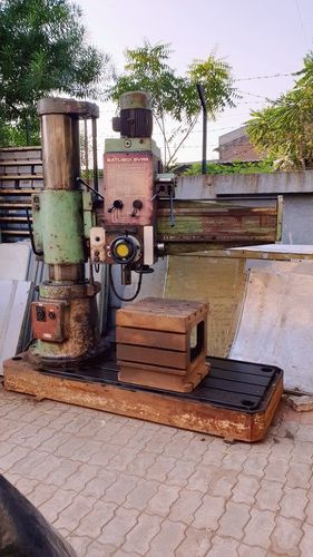 Radial Drill Machine