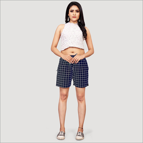 Ladies Casual Checked Shorts