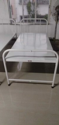 Plain Bed