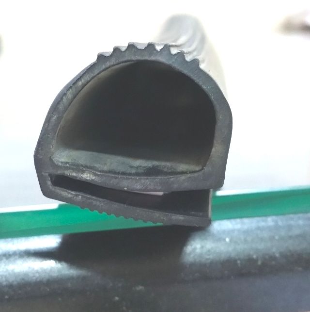 Rolling Shutter Bottom Rubber Seal