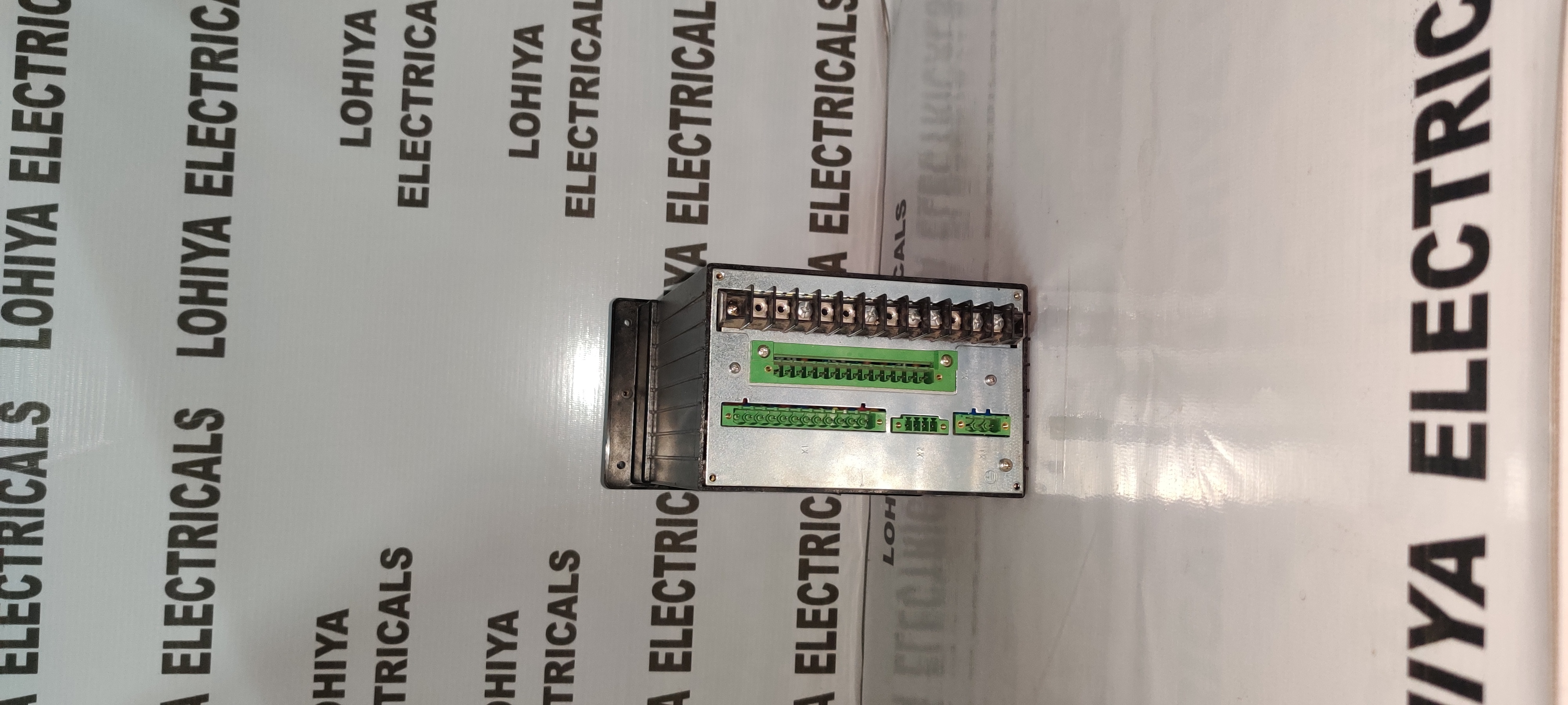 SIEMENS 7SR1003-1JA20-2CA0-Z/DD REYROLLE RELAY