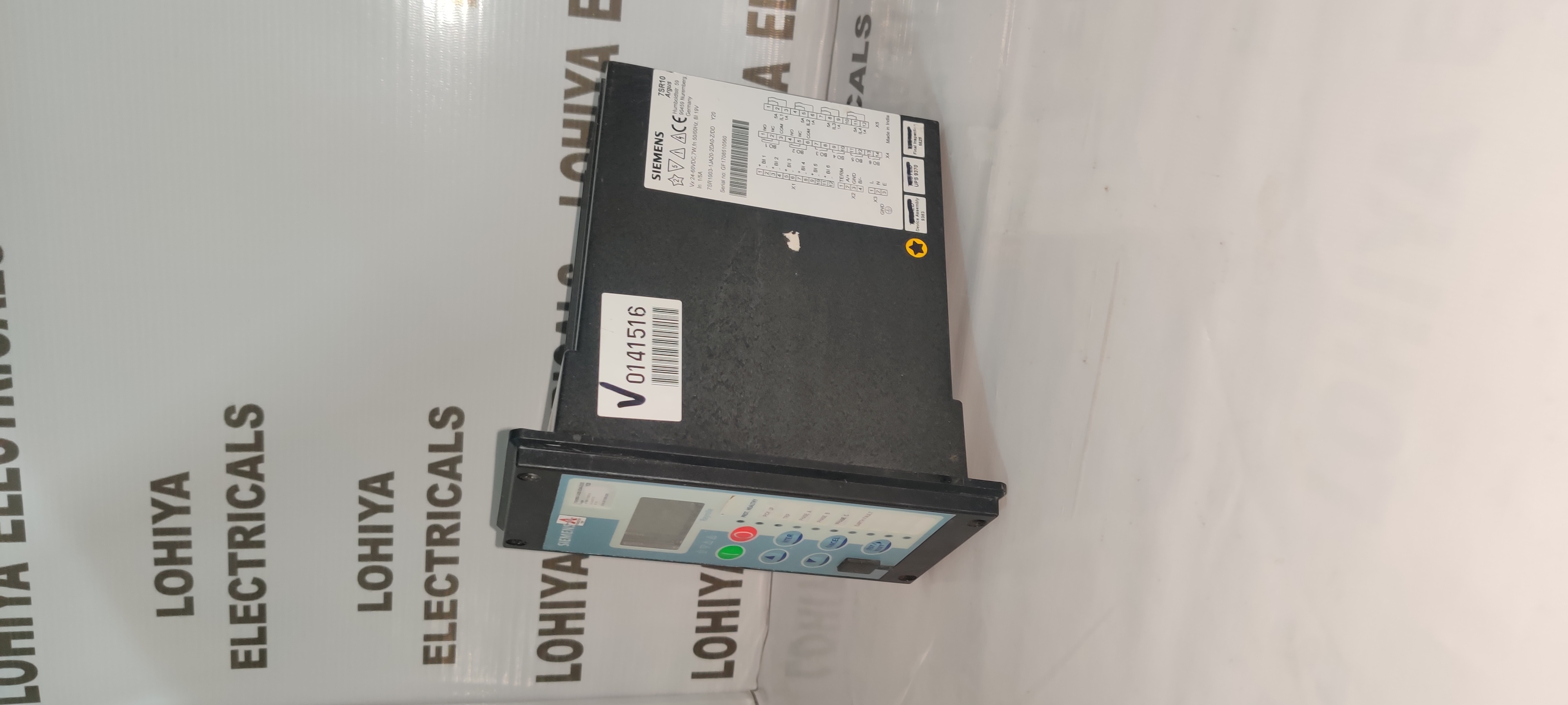 SIEMENS 7SR1003-1JA20-2CA0-Z/DD REYROLLE RELAY