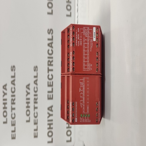 SCHNEIDER ELECTRIC XPS-AR SAFETY RELAY