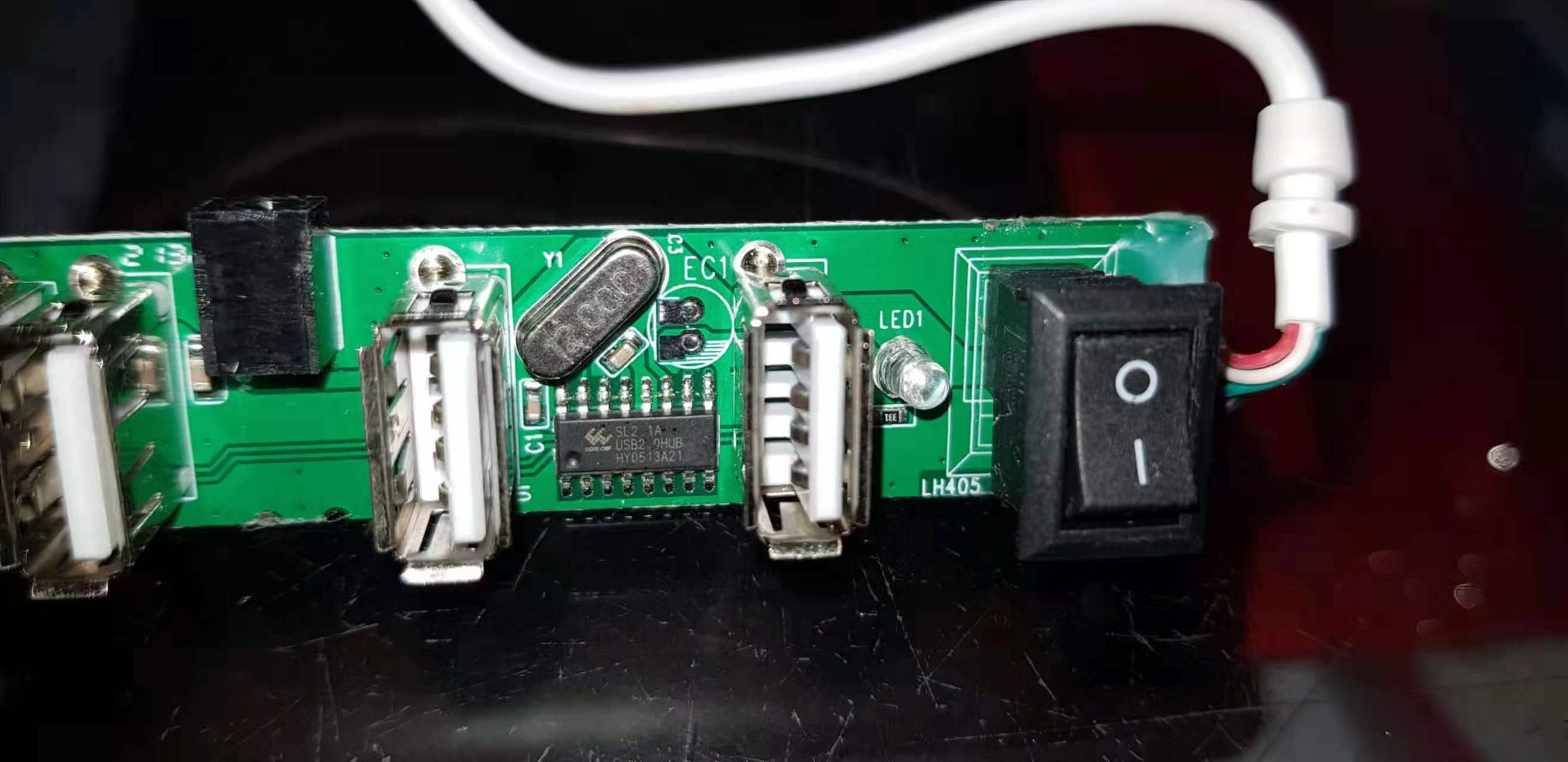 USB 2.0 HUB IC SL2.1A SOP16 support 4 ports