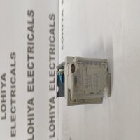 SCHNEIDER ELECTRIC TSXAEZ802 TSX MICRO ANALOG INPUT MODULE