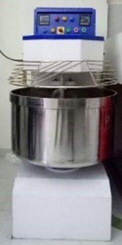 INDIAN SPIRAL DOUGH MIXER SINGLE PHASE Z