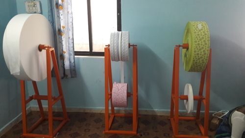 Sanitary Napking Rolling Stand