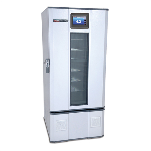 CC-10 Plus TFT Cold Cabinets