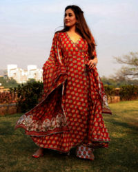 Ladies Pant With Kurta