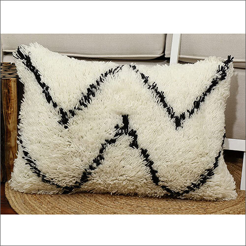16x24 Inches Geometrical Pattern Cotton Cushion Cover