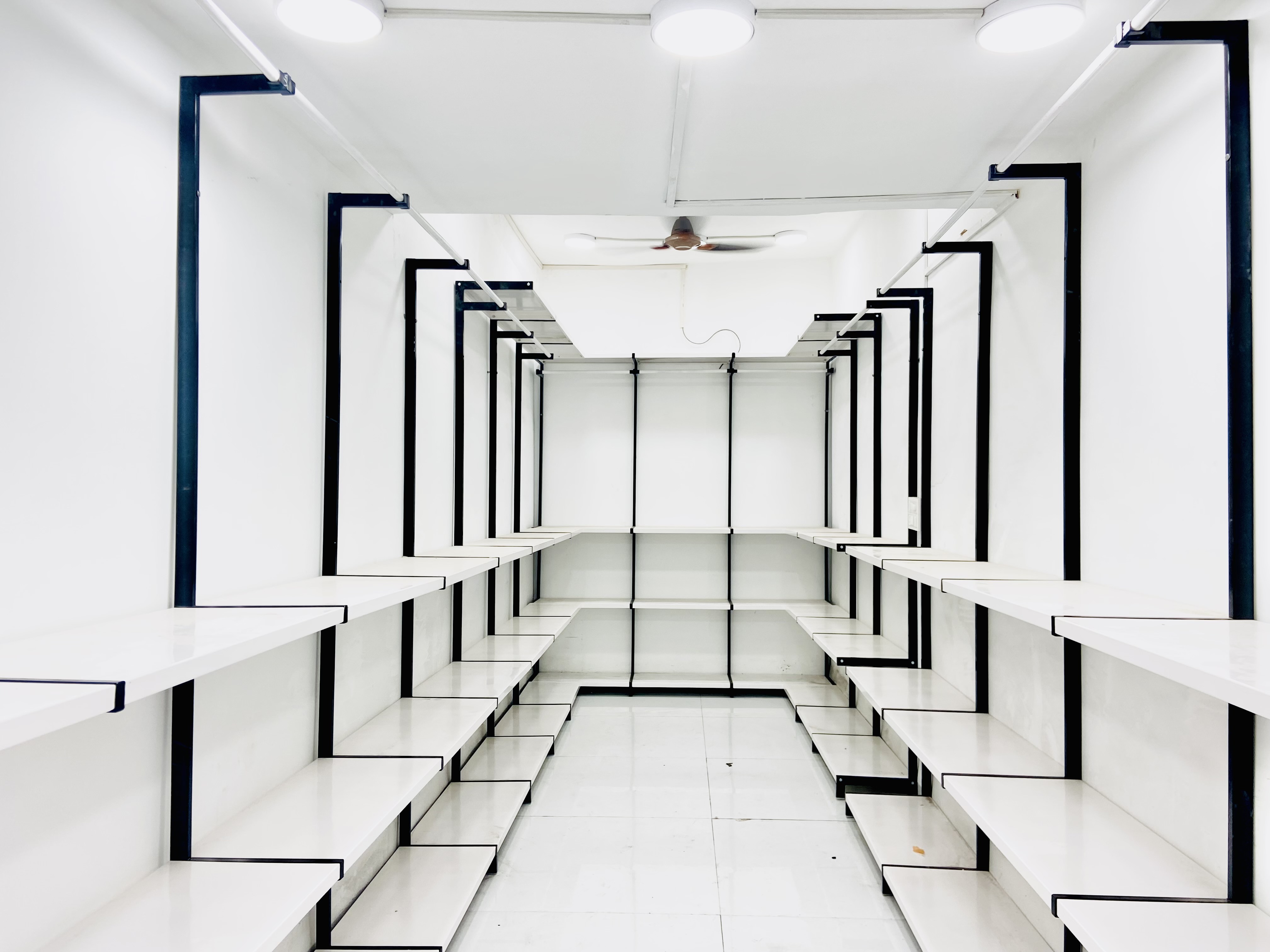Complete Showroom Display Racks
