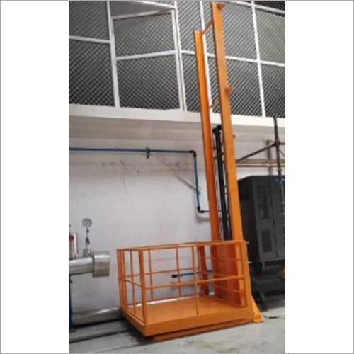 Hydraulic Goods Lift