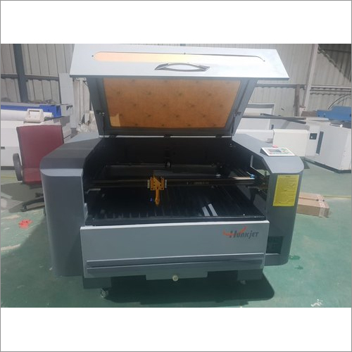 Automatic Fabric Laser Cutting Machine