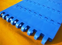 Plastic modular conveyor belt