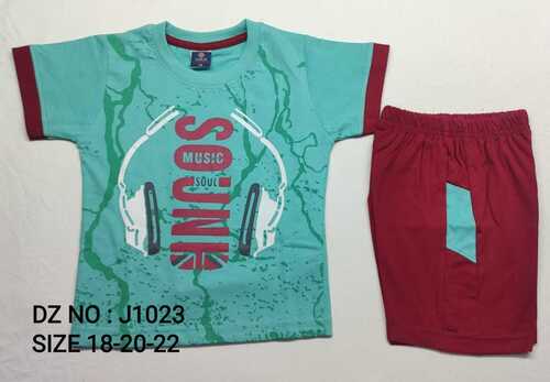 Round Neck T-Shirt And Shorts Age Group: 1-3Years