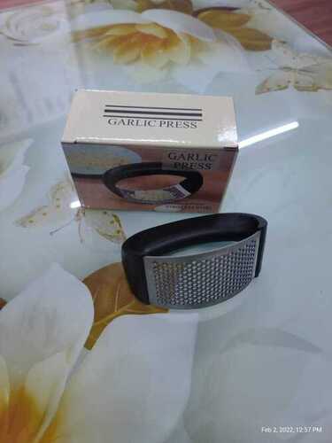 Garlic press