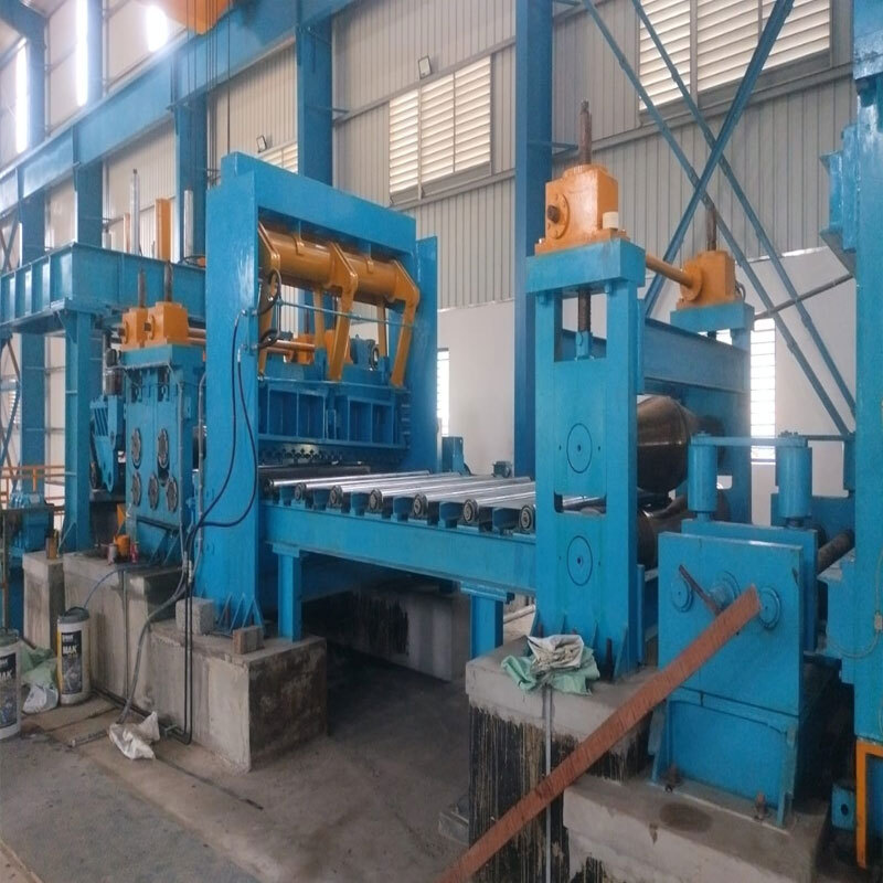 Hr Cut To Length Machine - Color: Silver