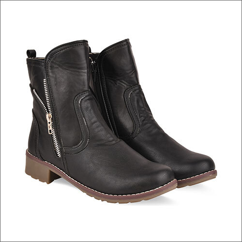Various Colors Available Ladies High Ankle Black Boots