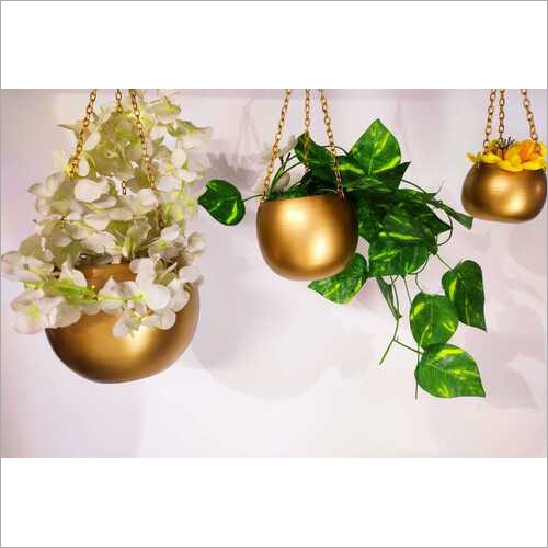 HANGING PLANT CONTAINER - Metal, Height 13x09x06 cm | Antique Design, Set of 3 for Succulents, Versatile for Home or Office Spaces