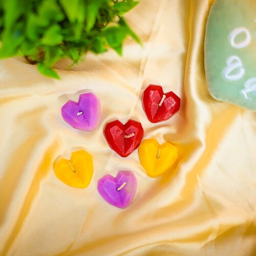 Loveable Candle