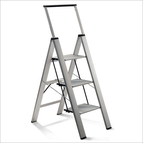 Lightweight Aluminum Step Ladder