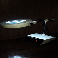 Illuminated magnifier