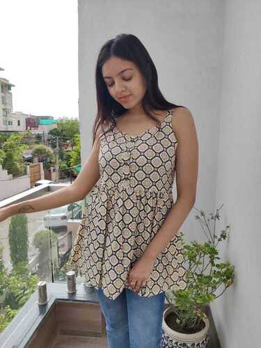 Cotton Printed Sleeveless Tops at Rs 125/piece in New Delhi