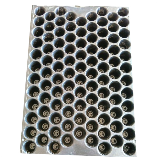 102 Cavity Plastic Seedling Tray