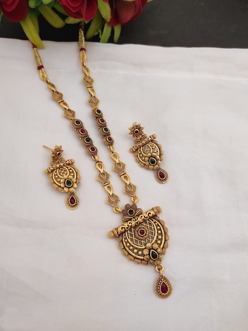 Gold Antique Necklace Set Heavy Long Necklace Set