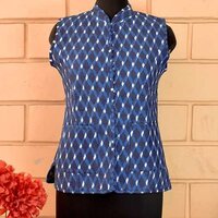 SLEEVELESS QUILTED JACKET