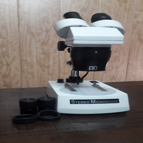 STEREO BINOCULAR MICROSCOPE