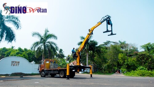 Hydraulic Crane Application: Construction