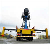 Hydraulic Loading Crane