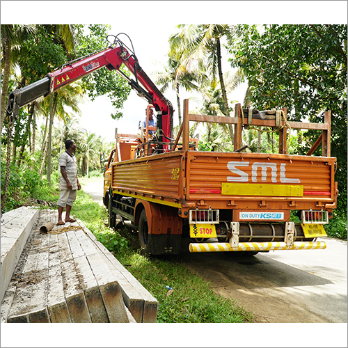 Woodpicker Model Crane